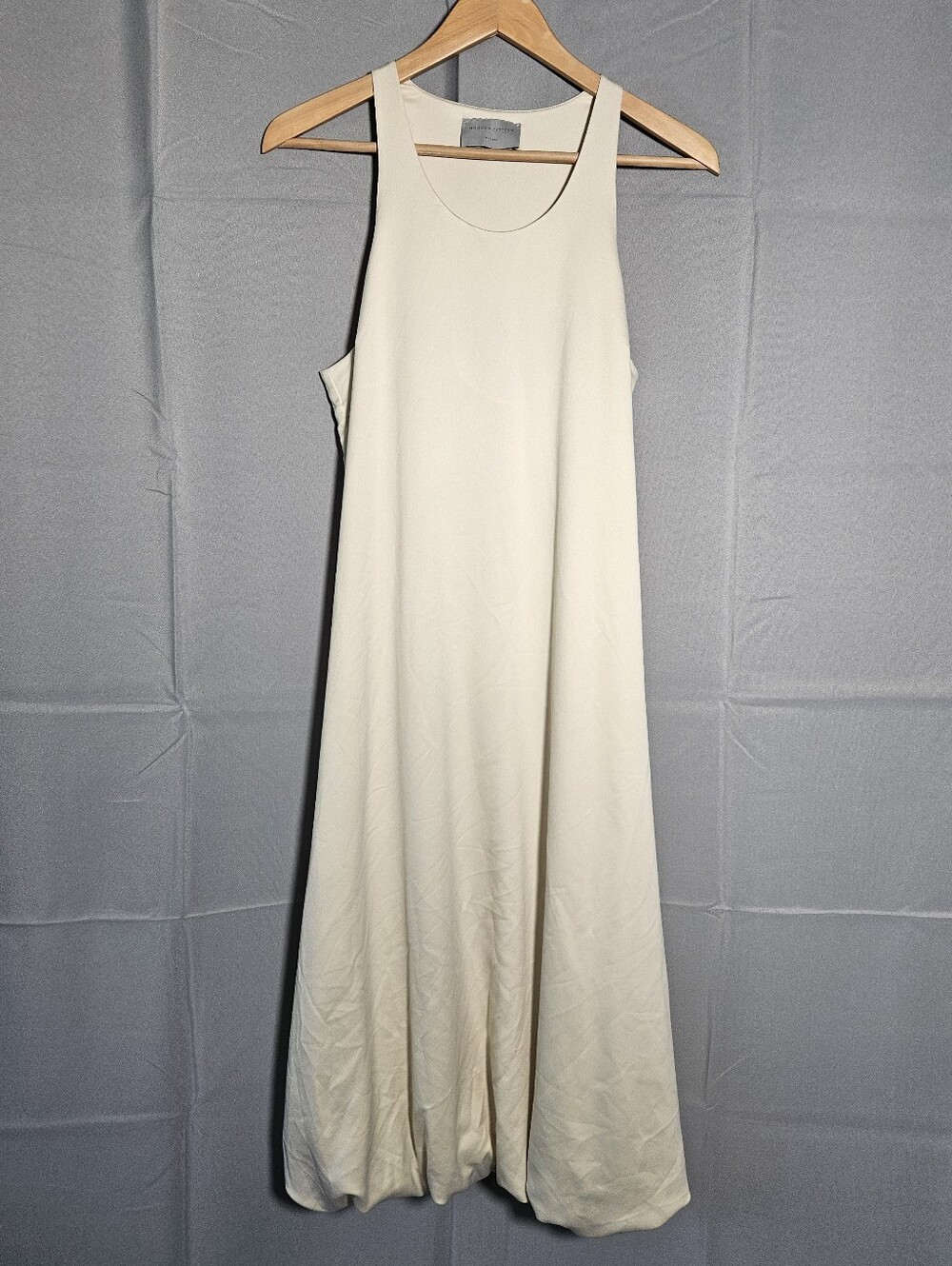 Modern Citizen Minimalistic 90s Bubble Hem Cream Cocktail Satin Maxi Dress Sz M
